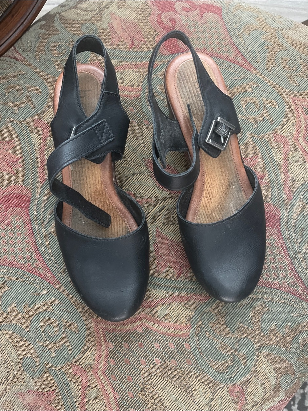 boc Black Slingback Strap Heels